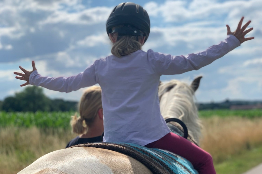 Heilpädagogisches Reiten erweitert das Angebot der Frühförderung