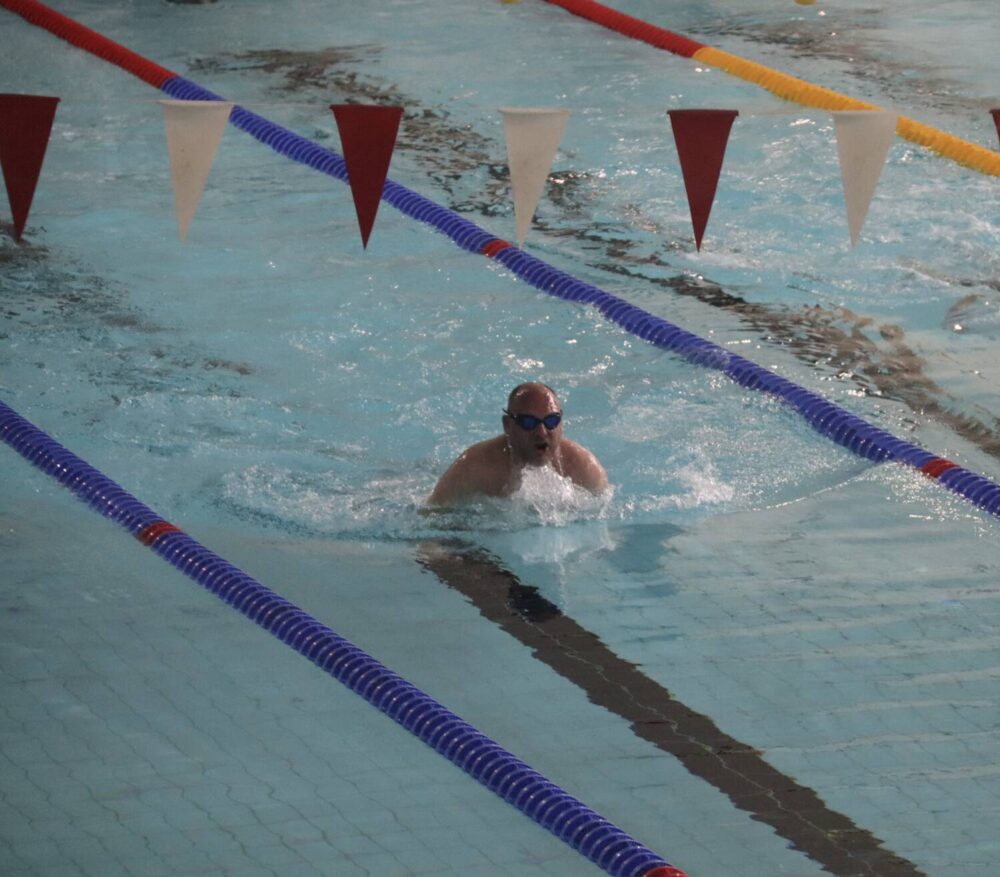 Schwimmszene Freistil Special Olympics